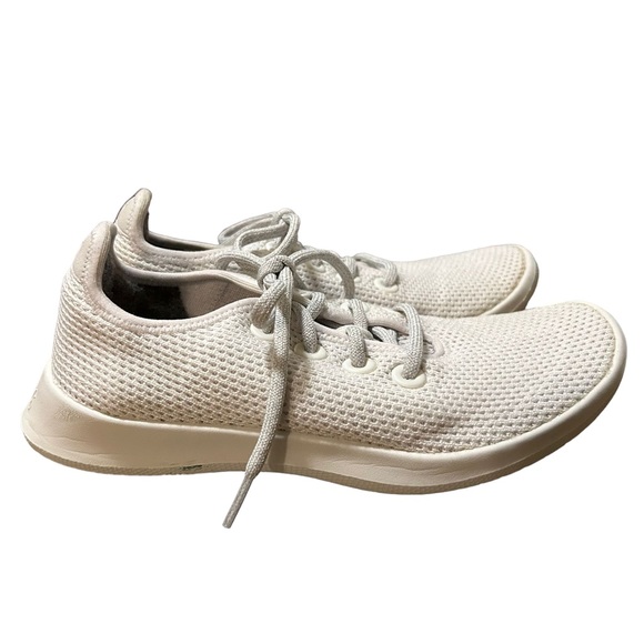 Allbirds Tree Runners - Chalk White - Picture 2 of 9